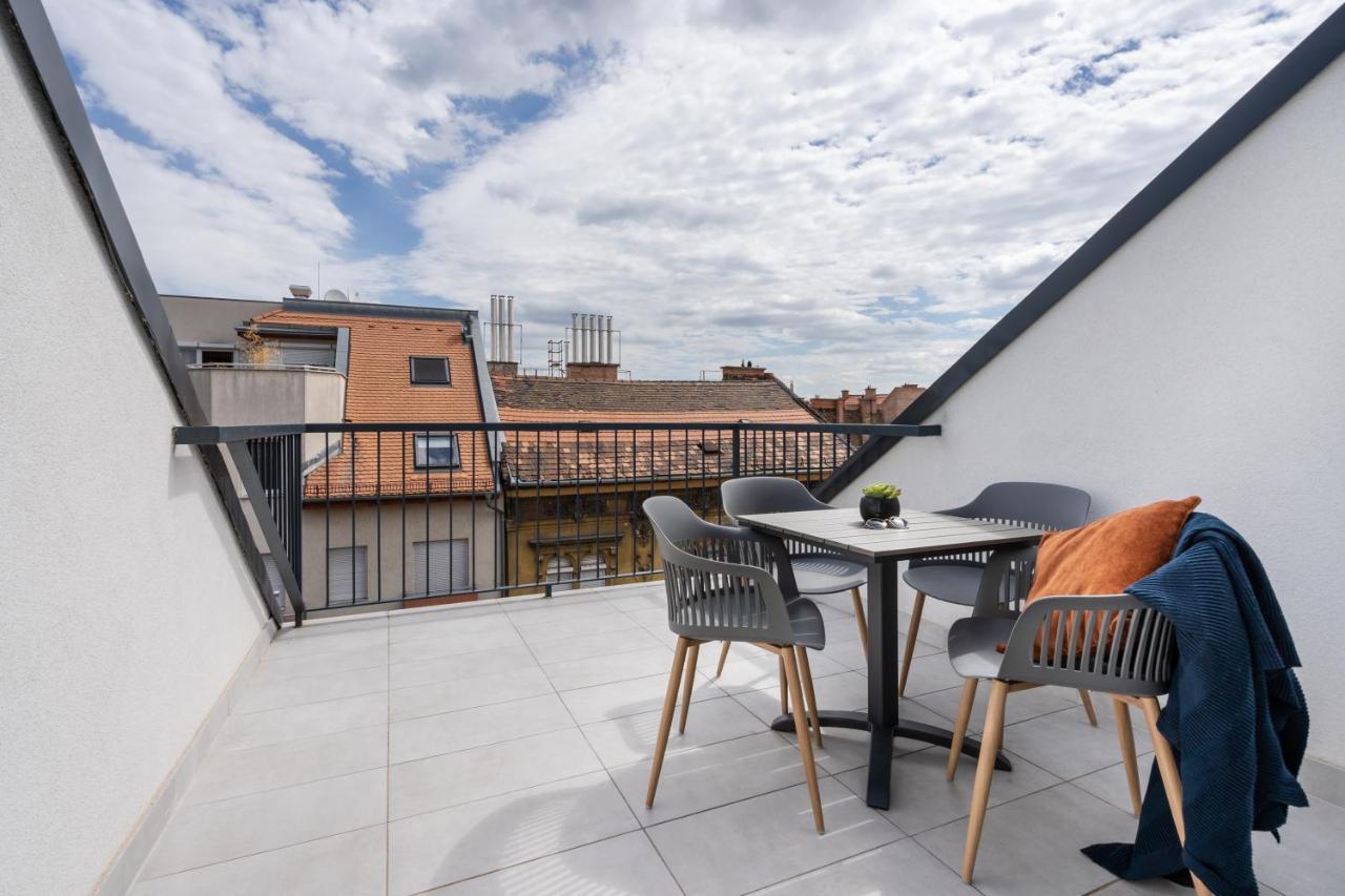 Rose Garden Apartments Βουδαπέστη Δωμάτιο φωτογραφία